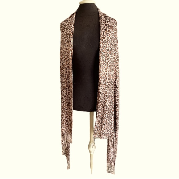 Leopard print fringe wrap scarf multi wear Shaw, small leopard print super soft - Picture 2 of 4